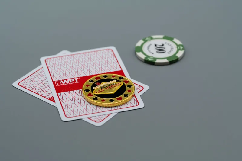 Loyalty Ladders and Loaded Dice: The Real Cost of Chasing VIP Status at Aussie Online Casinos